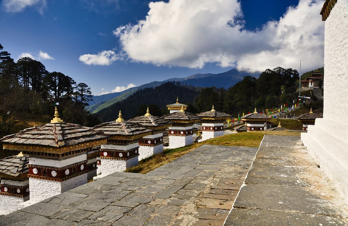 The 108 Druk Wangyal chortens on the Dochula pass