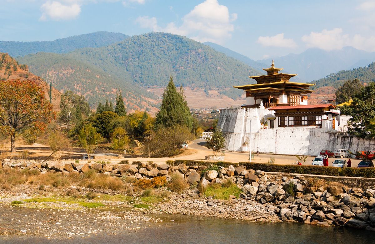 Punakha Dzong seen from the riverbank